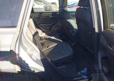 2010 Audi Q5 3.2 Premium из США, поврежденный, VIN WA1LKAFP0AA085526